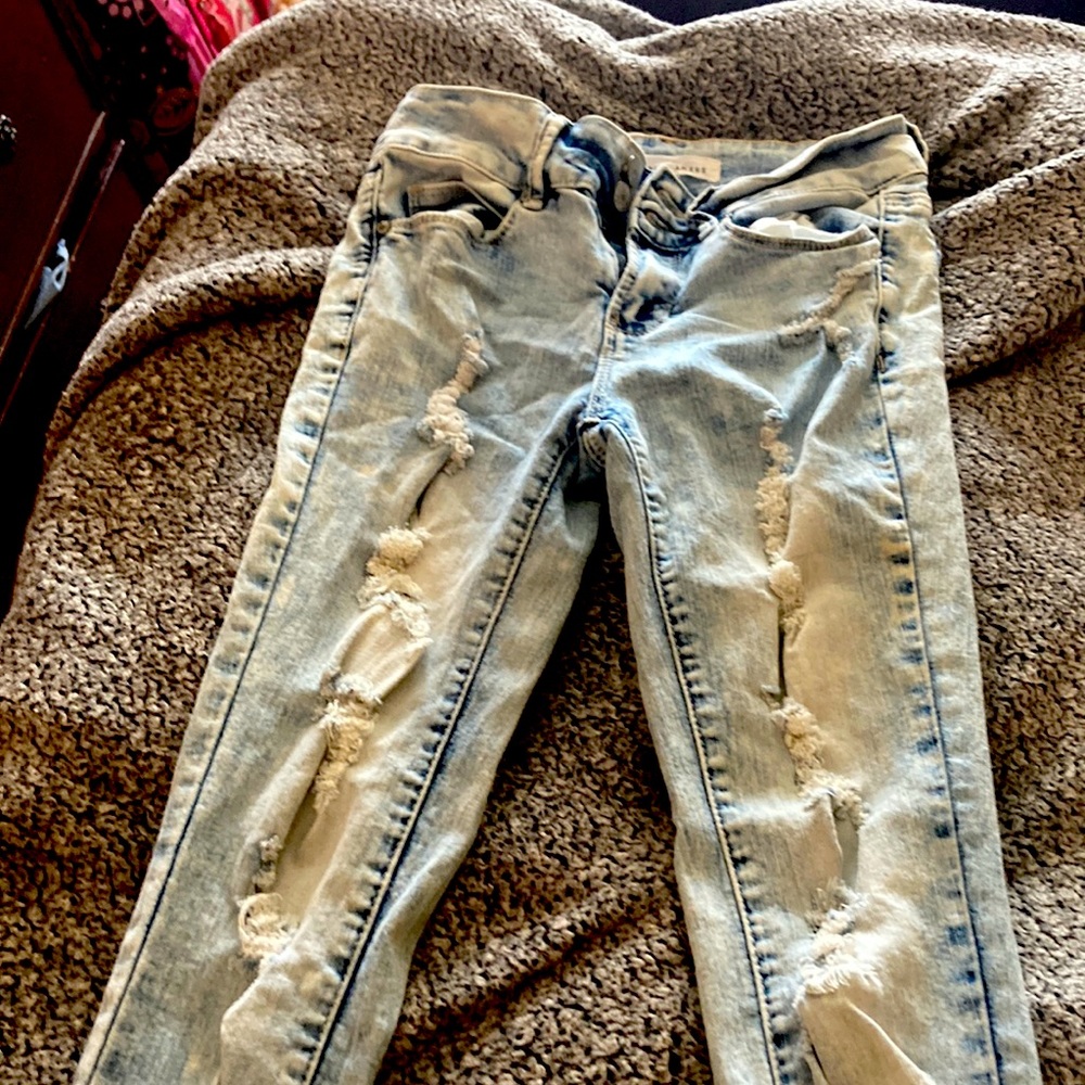 Jeans